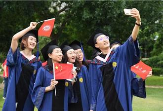 陸碩博研究生比本科生多！外媒：解決就業還是教育升級？