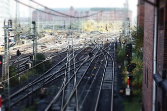 太陽能鐵路終於突破技術桎梏 預計2025年上路測試！