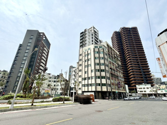 高雄「房贷爆压区」出炉！单季负债瞬间增加300万