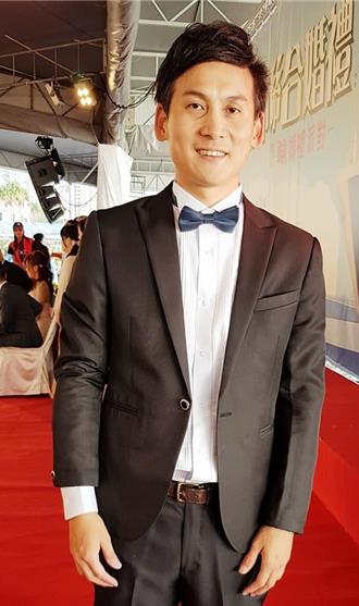 葉元之再嗆許智傑：只敢躲在綠鐵票區當靠爸族