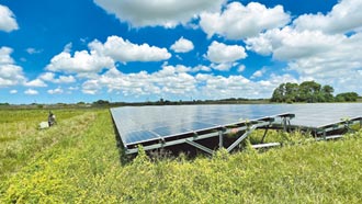 經長：光電20GW 延後一年達陣