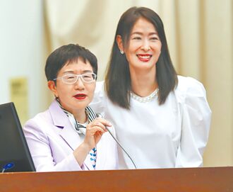 財長預估稅收超徵連4年逾千億元