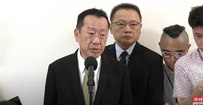 国防部长顾立雄。（取自直播）