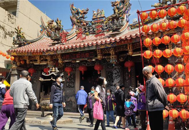 八德三元宮今年提送指定古蹟申請表，廟方17日接獲審查結果，桃園市政府將依文資審議委員會決議與市長張善政核定，辦理古蹟指定公告。（八德三元宮提供）