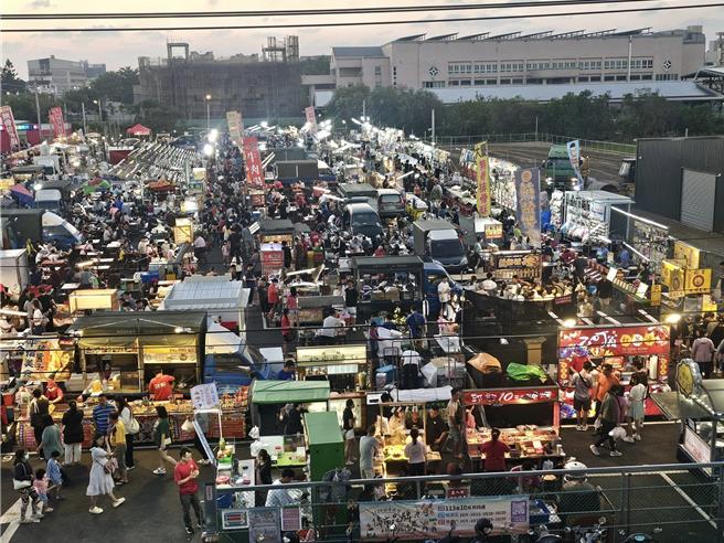 「梧栖中港观光夜市」开幕1个多月。（顏贻修提供／李京升台中传真）