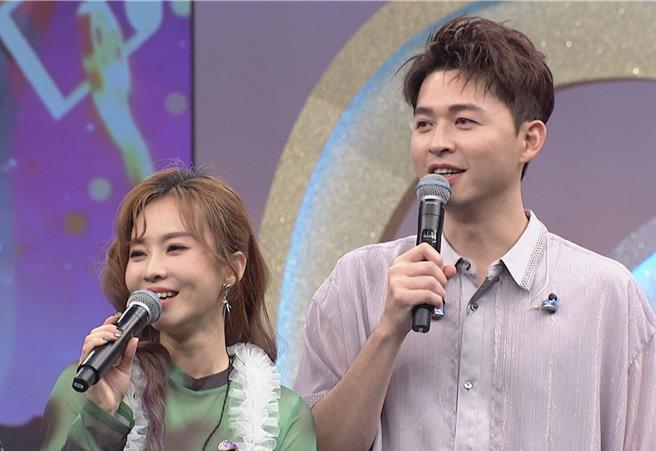 李子森（右）、杜忻恬不断挑战自我。（中视提供）