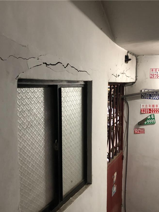 0403花蓮地震後建築物修繕補助案，即將於10月31日截止，每棟建築物最高5萬元的補助費用。（工務局提供）