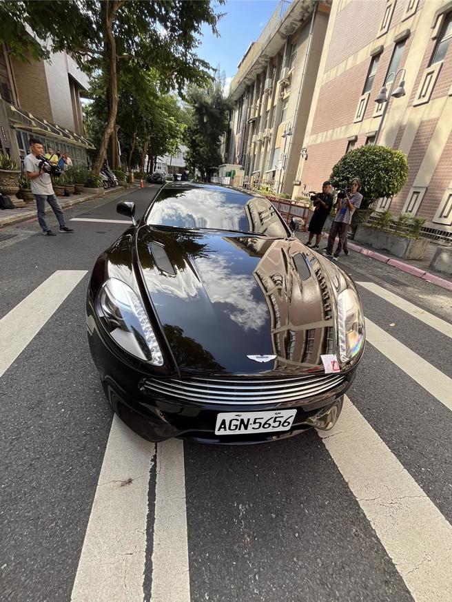 汪小菲價值1650萬愛車遭台北地院拍賣（林偉信攝）