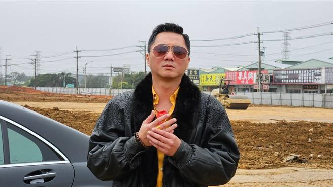 蓝苇华《爱的荣耀》入围亚洲电视大奖「最佳男配角奖」。（民视提供）