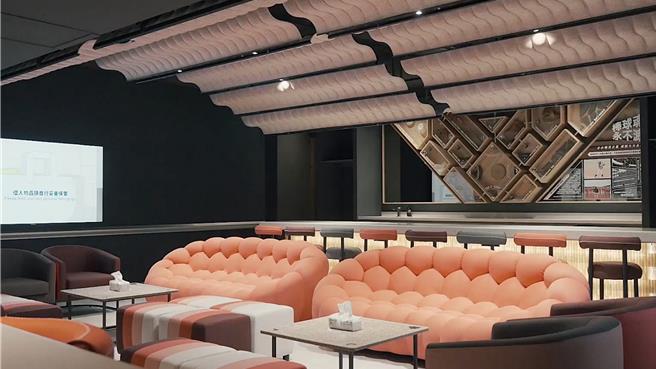 議員揭露大巨蛋的VIP包廂疑似淪於遠雄的「私人招待所」，引發各界議論。遠雄集團副總經理楊舜欽17日受訪時表示，VIP包廂本來就是屬於遠雄的經營權，並不屬於球場的一環。（摘自台北大巨蛋臉書／丁上程台北傳真）