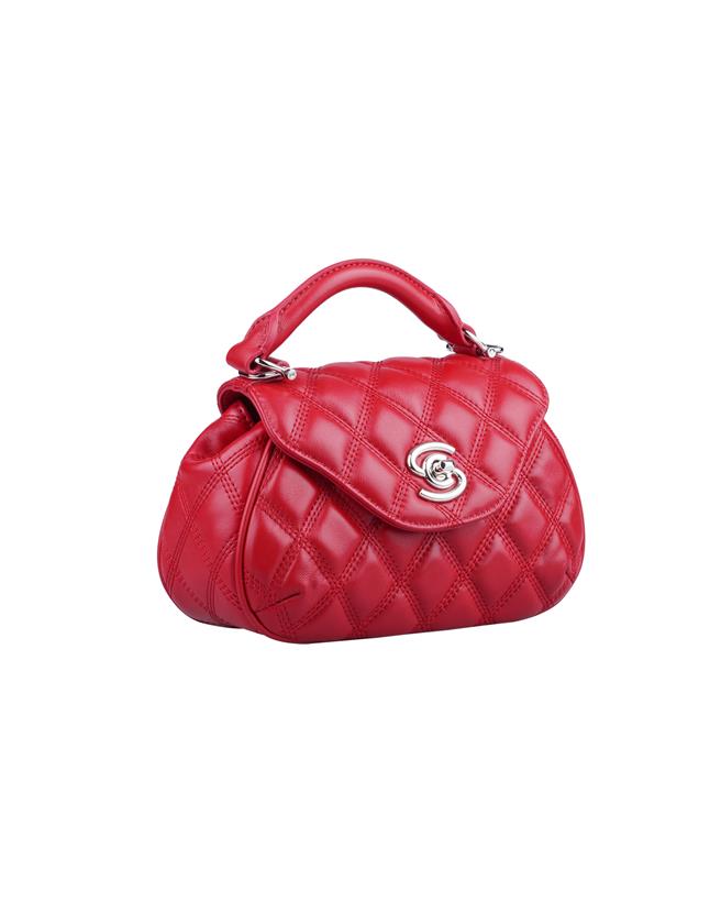 2024早秋系列菱格壓紋羊皮小包，售價3萬1800元。（夏姿.陳提供／黃唯淯台北傳真）