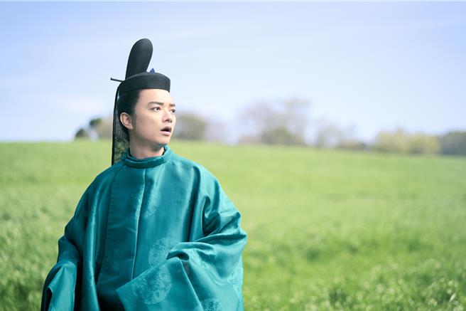 染谷将太为在《阴阳师0》诠释源博雅，不仅练马术，更积极减重。（采昌提供）