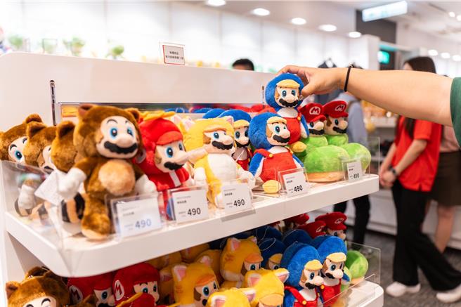 全台首家任天堂快闪店「Nintendo POP-UP STORE」于新光三越台北信义新天地A9开幕。（吴松翰摄）