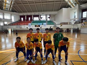 寫下校史紀錄！ 龍崎國中組球隊22年終贏得首勝