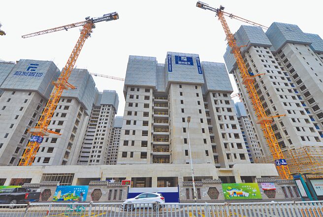 大陸住建部部長倪虹17日表示，今年前9個月已建設保障性住房148萬間，預計年底讓450萬青年能夠住進保障性住房。（中新社）