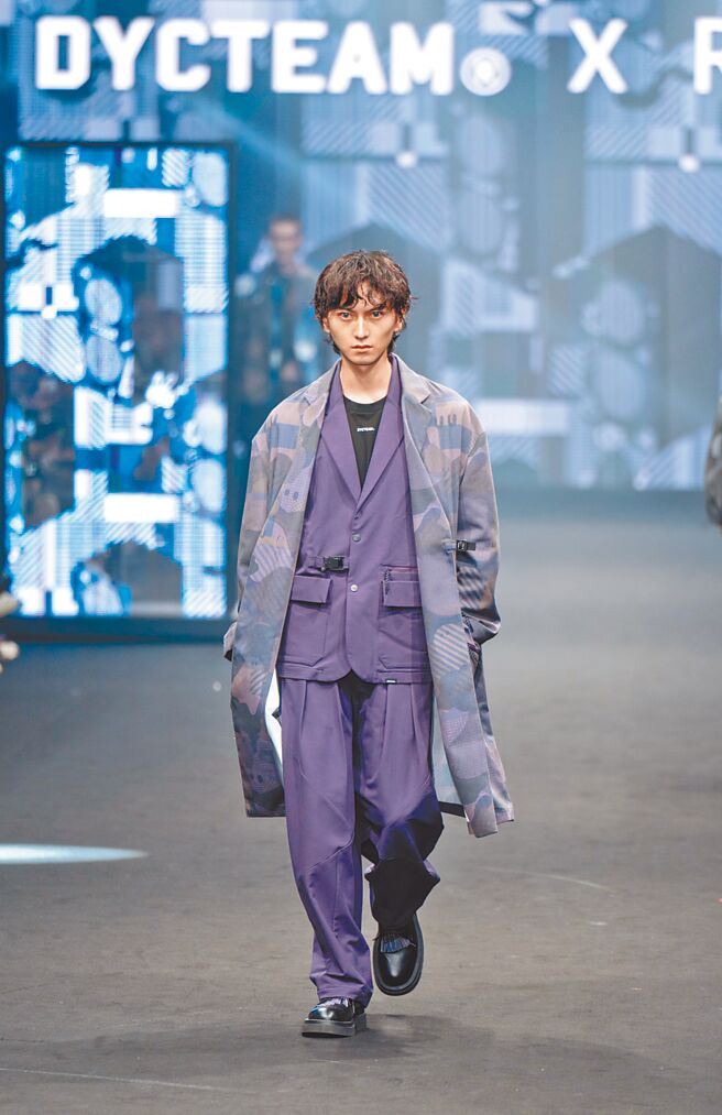 DYCTEAM X Raimochi以「定義自我」為核心推出2025春夏系列。（吳松翰攝）