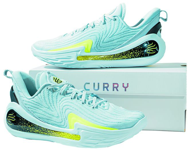 新光三越台北信义新天地A11 4F UNDER ARMOUR Curry12，推荐价5280元（全台首卖）。（新光三越提供）