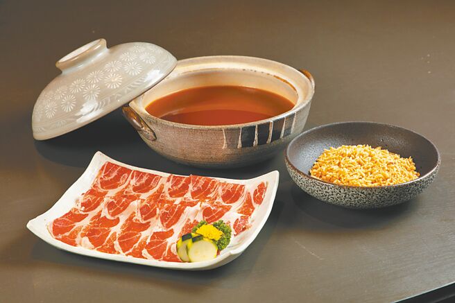 秋冬季节，礼客Outlet推荐漾客日式料理的漾陶锅。（礼客Outlet提供）