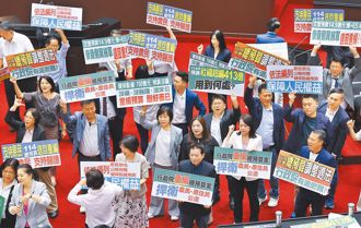 总预算差点付委 把韩国瑜吓出一身冷汗？叶元之全说了：该出这招