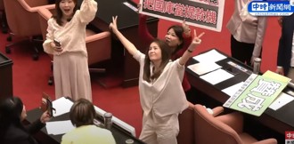 影》高金素梅一人抵民進黨3立委  議場霸氣怒吼網驚呆