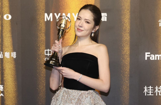 金鐘59／邱澤甜回「我以太太為傲為榮」送愛心！隔空放閃許瑋甯