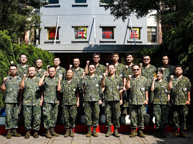  陆军飞弹光电基地勤务厂年度投入各项操演，均能圆满完成任务，获奖实至名归。（飞勤厂提供）