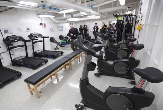 環境部官員說，年底之前會把健身房的室內空氣品質規範列管門檻下修，未符合門檻的則會要求取得自主管理標章。（報系資料照）