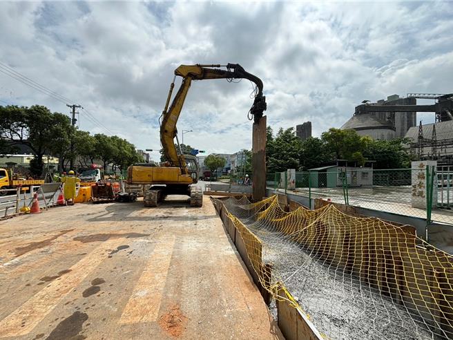 桃園市水務局辦理「桃園市楊梅區埔心PC-M幹線雨水下水道工程」完工，工程經費為3800萬元，工期2年設置長約237公尺雨水水道，改善淹水面積約14.35公頃，保護人口數約1500人。（水務局提供／廖姮玥桃園傳真）