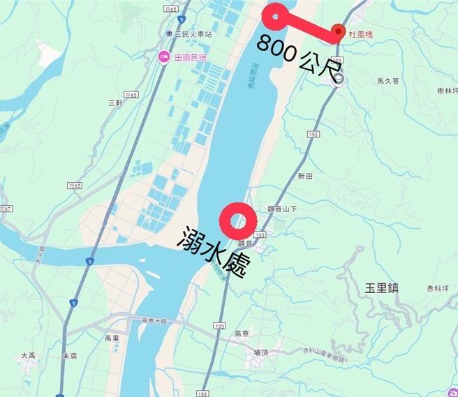 21歲林姓男子今天與5名親友到花蓮玉里秀姑巒溪邊釣魚烤肉，卻在戲水過程中遭湍急水流沖走，救難人員最後在杜風橋以北800米處找到林男，人已明顯死亡。（警方提供／羅亦晽花蓮傳真）