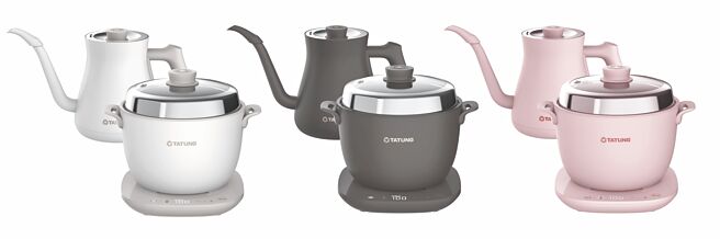 大同輕享料理組（複合料理電鍋+溫控手沖電茶壺），建議售價3990元，共有雪國白、摩卡黑、春櫻粉共3色。（大同提供）