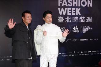 蔣萬安一襲白裝帥炸 閃亮登場台北時裝周