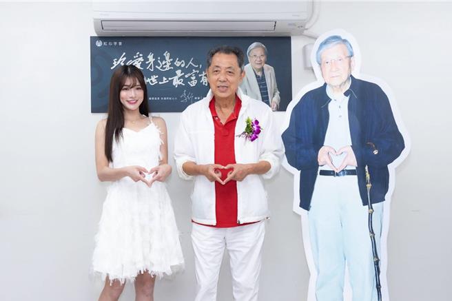 朱延平（右）、林岱萦，出席缅怀已故「台湾电影之父」李行导演纪念活动。（图／红心字会提供）