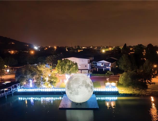 「月亮什麼冬冬」活動原定31日結束，提前19日畫下句點。（民眾提供／吳佩蓉宜蘭傳真）