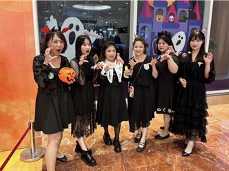 百貨迎萬聖節  打造萌趣雲端樂園  攜手天母商圈恐龍遊行出沒