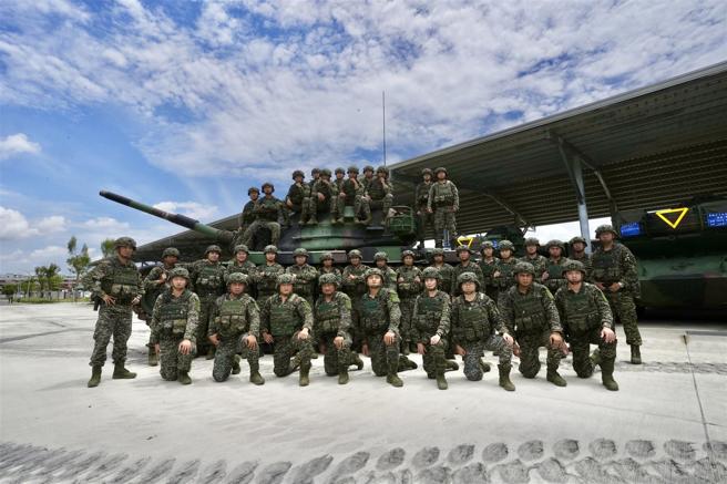 海军陆战队99旅战车营战1连，今年荣获国军模范团体殊荣，实至名归。（海军司令部提供）