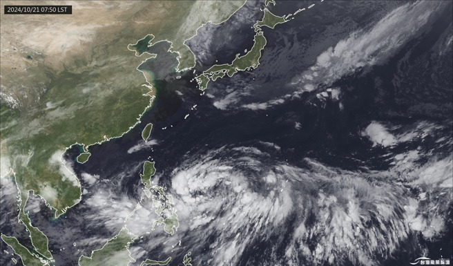 潭美颱风环流广泛、体型稍微庞大，整合时间较耗时。（翻摄自 台湾颱风论坛｜天气特急脸书）