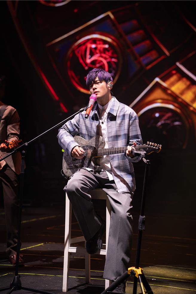 周杰伦即将登上台北大巨蛋举办「嘉年华」演唱会。（杰威尔音乐提供）