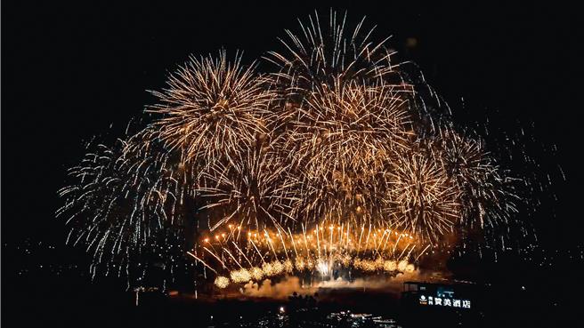 南科贊美酒店去年首次舉辦跨年煙火系列活動，到場參與人數高達萬人，今年將攜手善化區公所共同舉辦。（南科贊美酒店提供／張毓翎台南傳真）