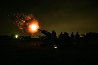 花防部混砲營夜間射擊 展全天候火力支援效能