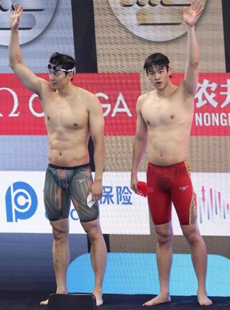 被問6塊腹肌為何消失？大陸游泳名將潘展樂霸氣回1句