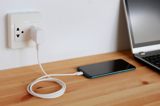 好市多充电器太烂！一票会员有感「没几次就坏」 内行讚1牌超越小米