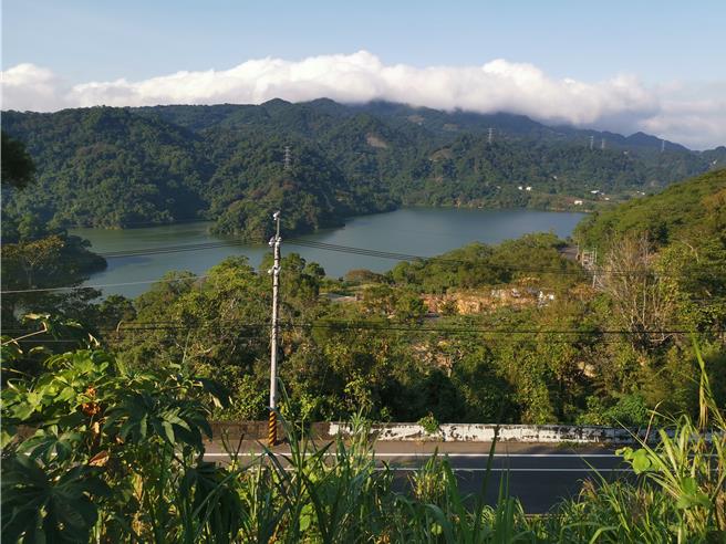 苗栗县鲤鱼潭水库周边集水区将被列为国土计画法保育地区第一类。（谢明俊摄）