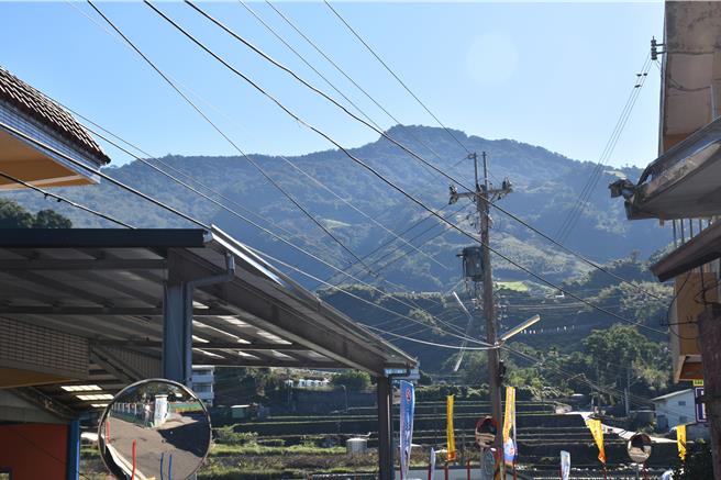 苗栗县大湖乡东兴村位处马拉邦山麓，水系不属于大安溪流域，属后龙溪上游南湖溪流域。（谢明俊摄）