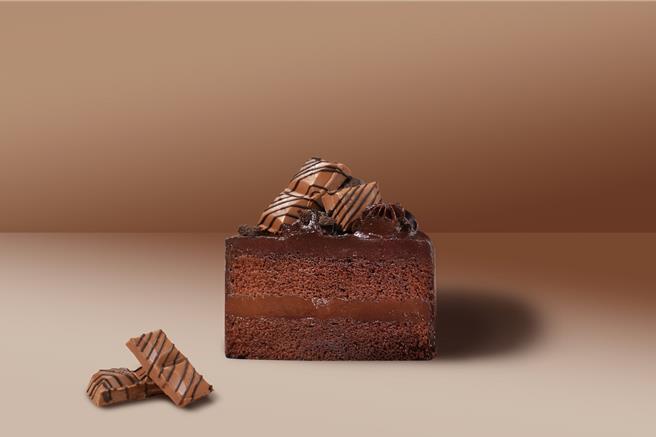 「可可派對巧克力蛋糕」完美融合5種巧克力經典元素，能一次品嘗酥脆、甜美、滑潤及醇厚的巧克力百變面貌。(BAC提供)