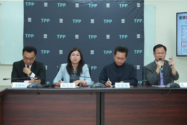 民眾黨立法院黨團今舉行「中油為趕工不要命！三接弊案斷氣危機」記者會。（民眾黨團提供）