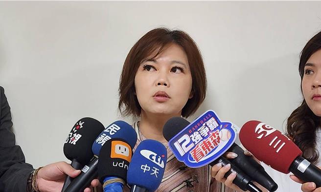 国民党台北市议员游淑慧22日表示，柯文哲金流争议，如果有人坦承已经给钱，那就代表一定有人收钱，民眾党对外一贯说法都是「钱在哪，找到钱了吗？」但其他人也都一样好奇到底钱去了哪。（本报资料照片）