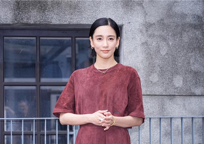 水川麻美来台参与《零日攻击》演出，22日接受台湾媒体访问。（罗永铭摄）