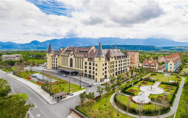 瑞穗天合國際觀光酒店推出花蓮振興券享0元住房方案。（天成飯店集團提供）