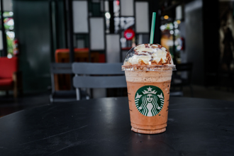 第一次見！她點特大杯星冰樂 「請客男」秒崩潰：不再聯絡