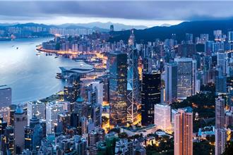 香港抢人才！放开大陆22所大学毕业生「落户」